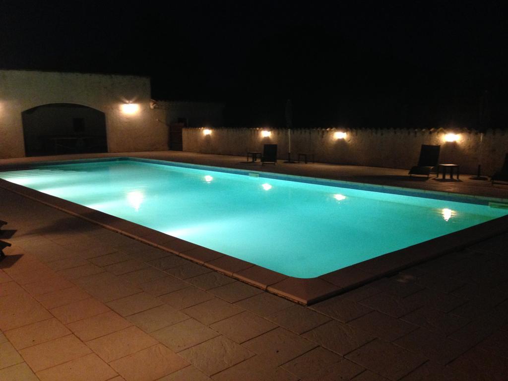 Domaine Saint Martin Hotel Valliguieres Exterior foto