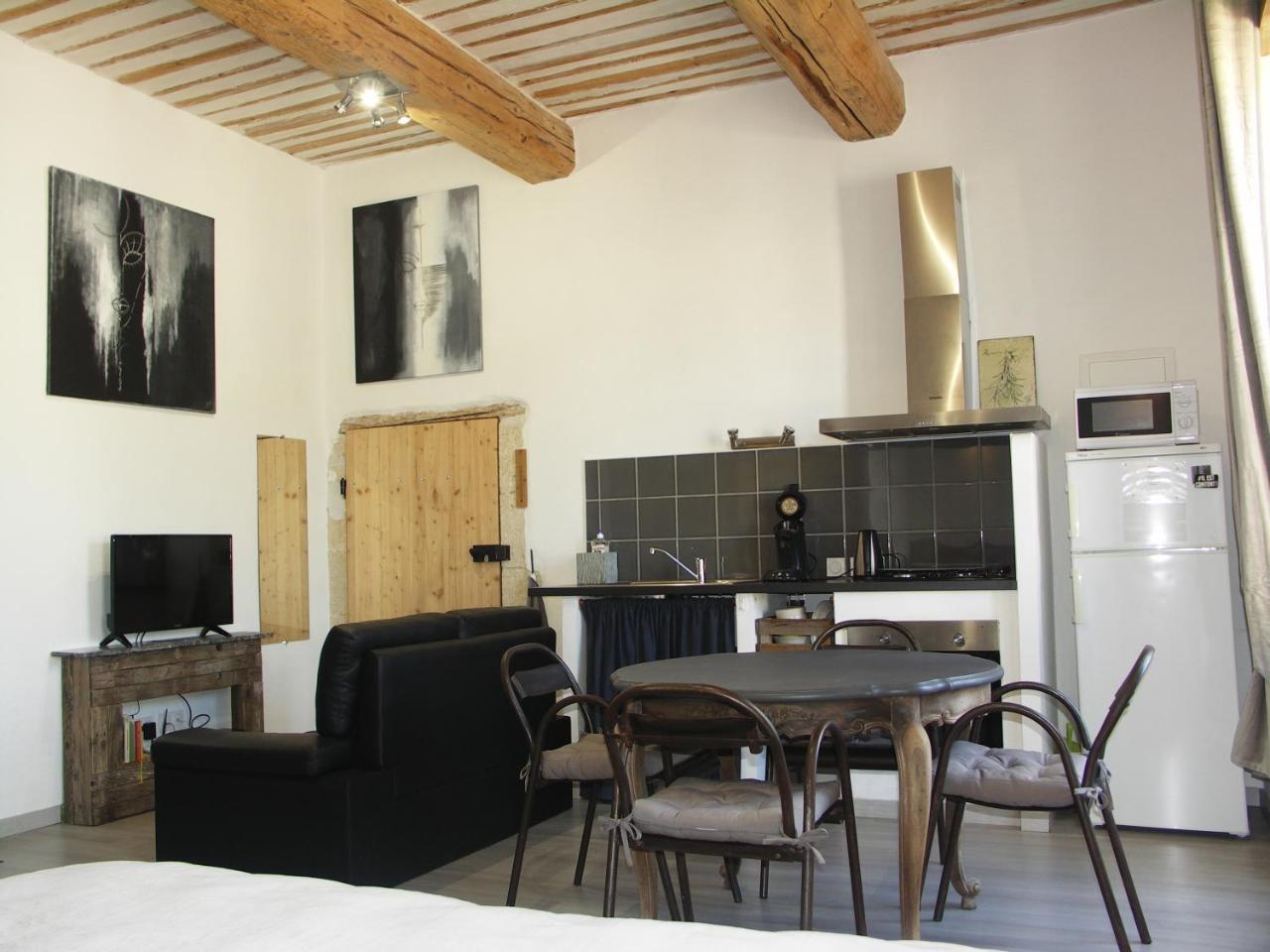 Domaine Saint Martin Hotel Valliguieres Exterior foto